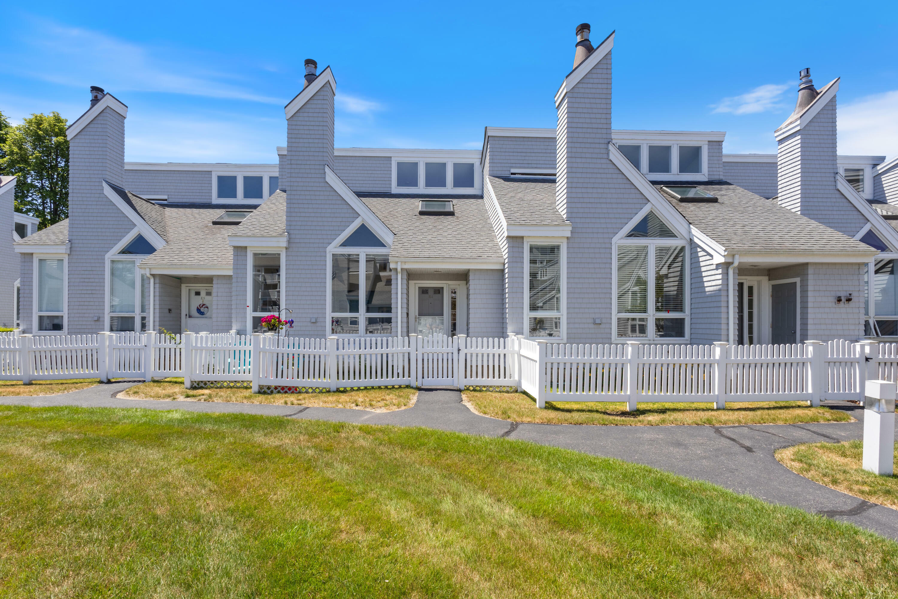 Property Photo: 36 Ocean House Way E4 ME 03909