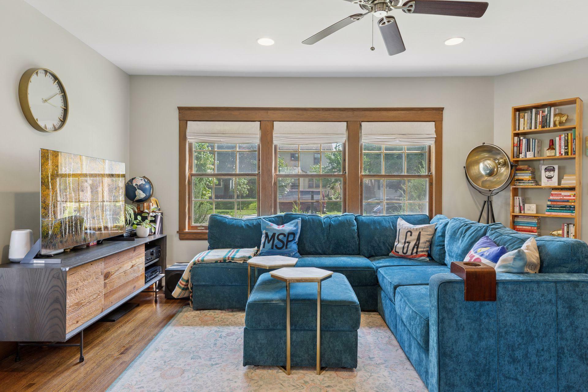 Property Photo:  2139 Juliet Avenue  MN 55105 