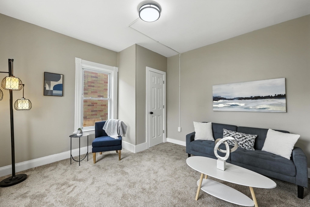Property Photo:  186 Suffolk St  MA 01140 