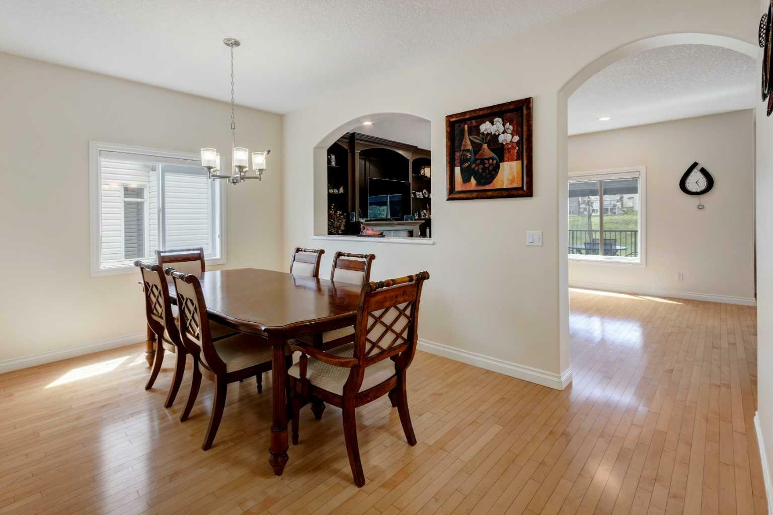 Property Photo:  107 Kincora View NW  AB T3R 1M3 