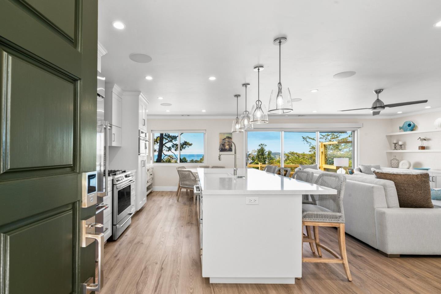Property Photo: 0 SW Corner Mission & 3rd B3 CA 93921