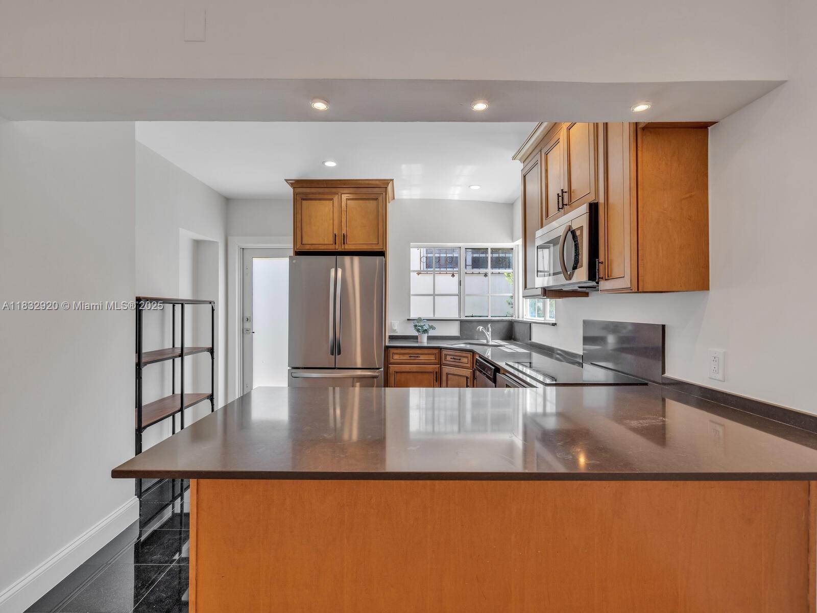 Property Photo: 9033 Carlyle Ave FL 33154