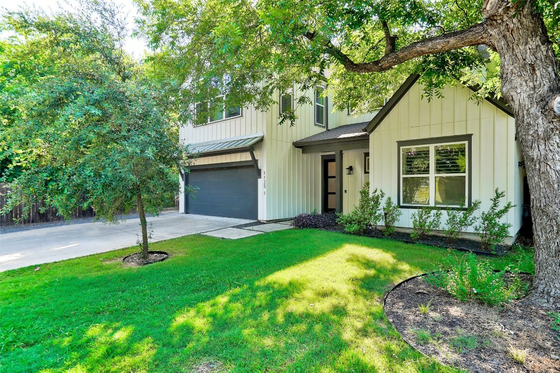 Property Photo: 1125 Saucedo Street 1 TX 78721