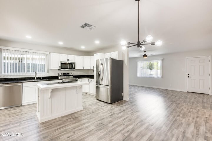 Property Photo:  6818 S Terrace Road  AZ 85283 