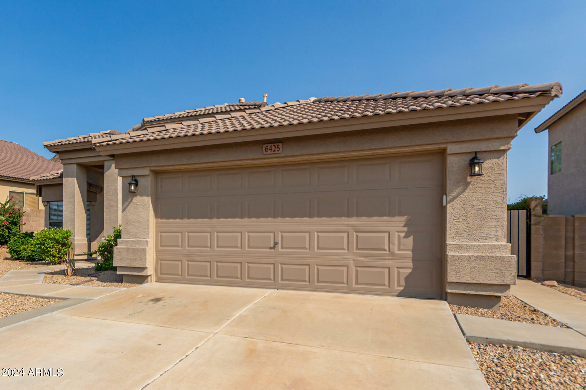 Property Photo: 6425 W Briles Road AZ 85083