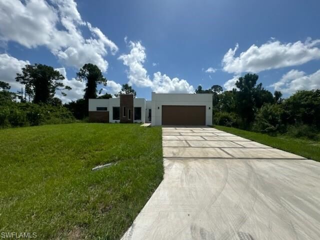Property Photo:  55 Colin Ave S  FL 33976 