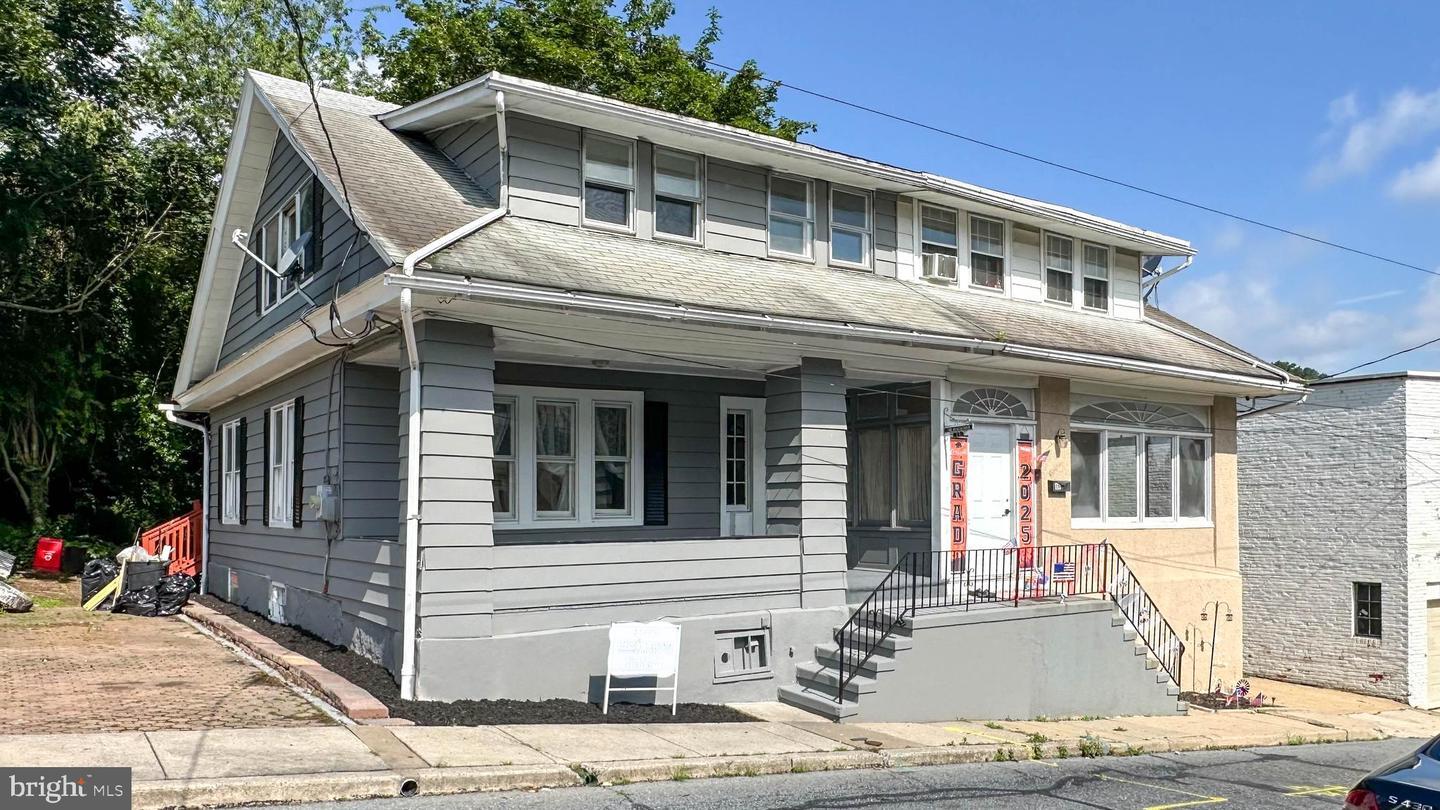 Property Photo: 20 Pennwyn Tc PA 19606