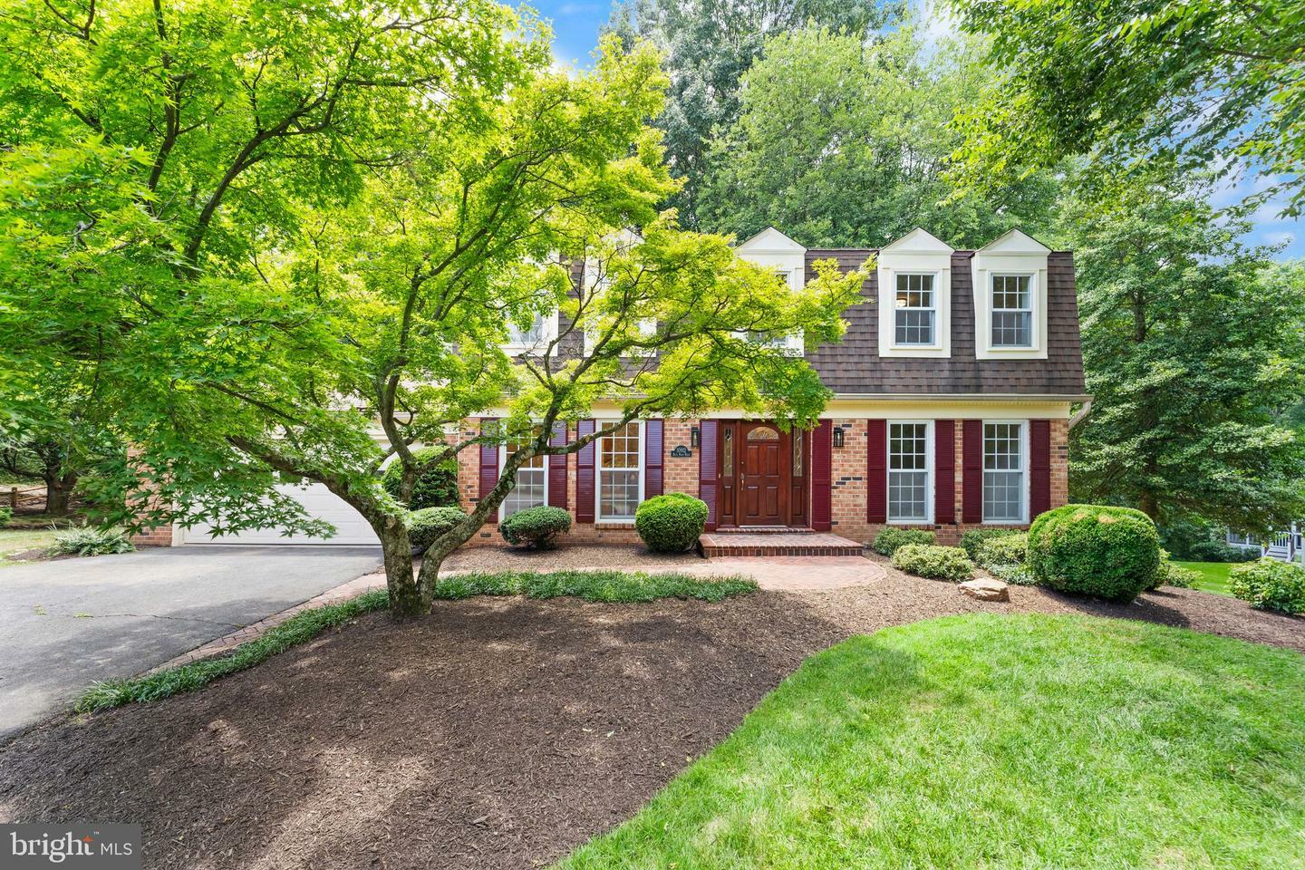 Property Photo: 10912 Blue Roan Road VA 22124