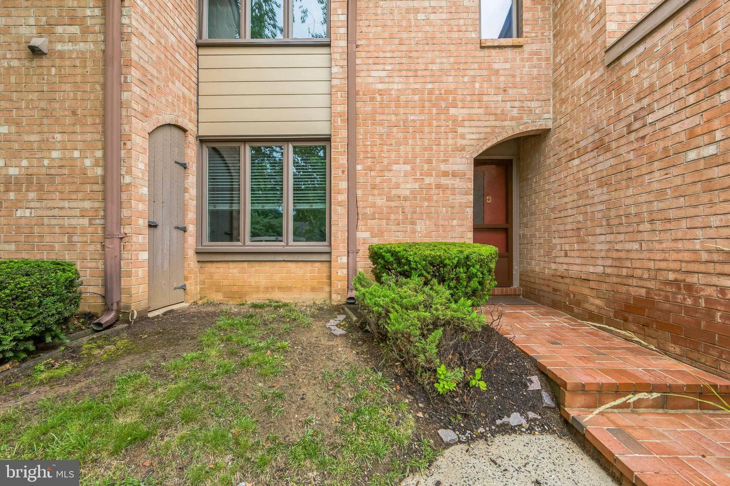 Property Photo: 149 Woodgate Lane 39 PA 19301
