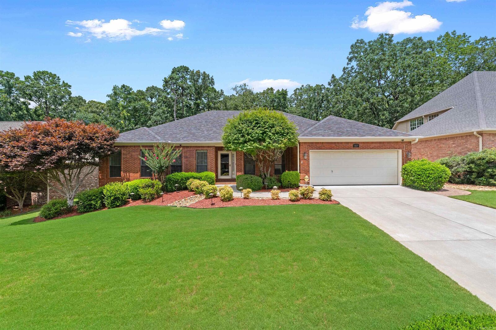 Property Photo: 817 Saint Michael Place AR 72211