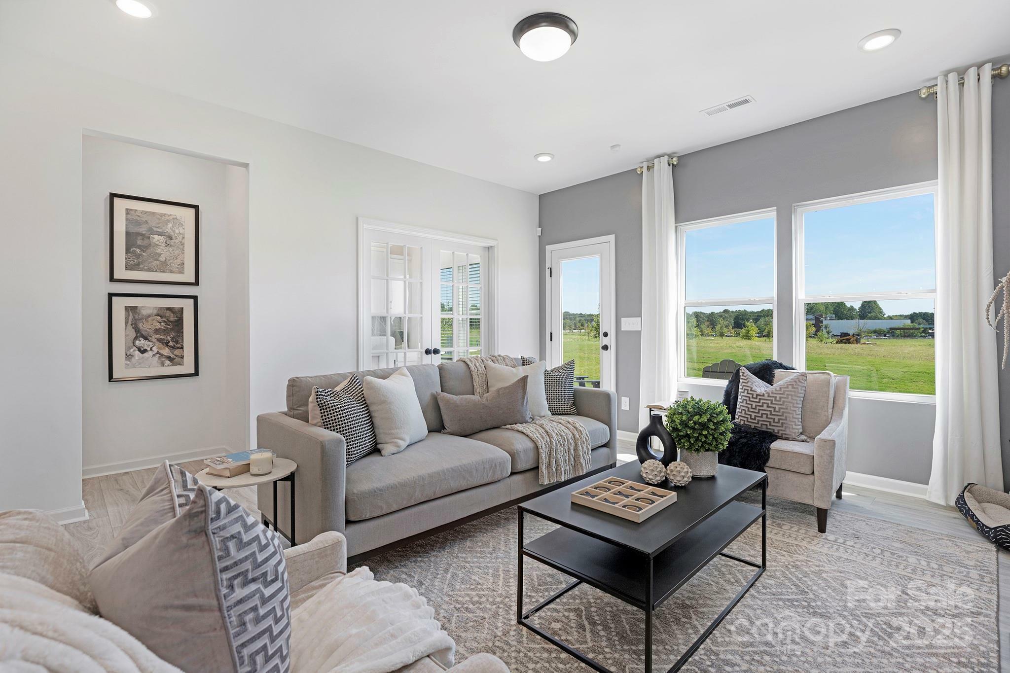 Property Photo: 492 Switch Street SC 29745