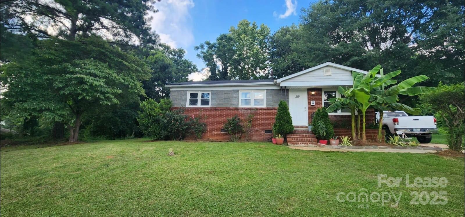 Property Photo: 215 Mattoon Street NC 28216