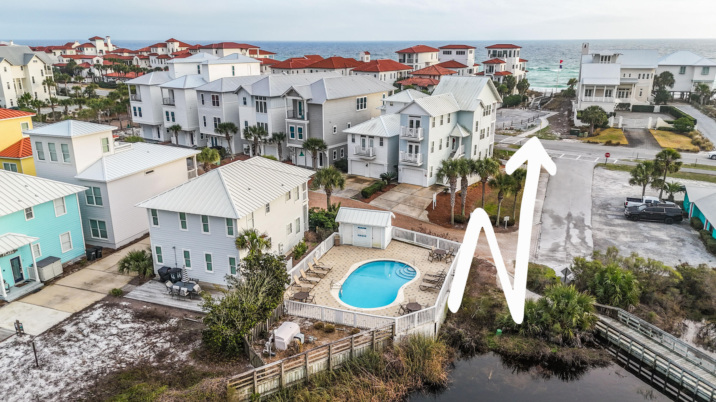 Property Photo: 54 Rue Du Soleil FL 32459