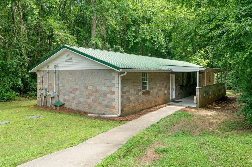 Property Photo: 1628 Rockmart Road GA 30180