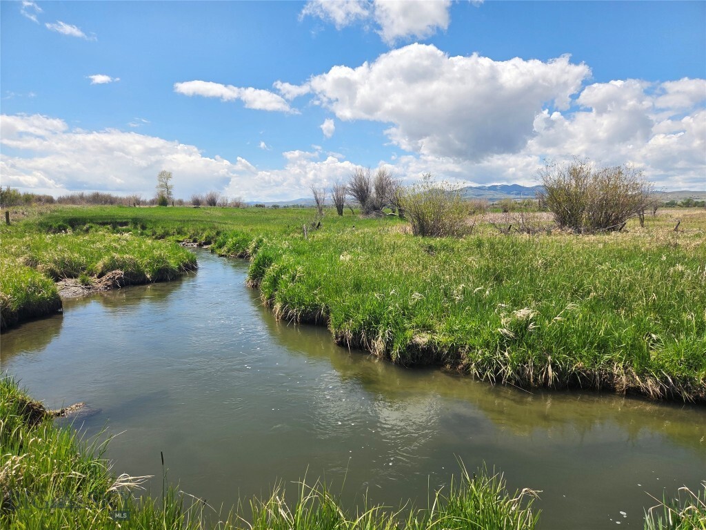 Property Photo: Nhn Mt Hwy 287 MT 59754