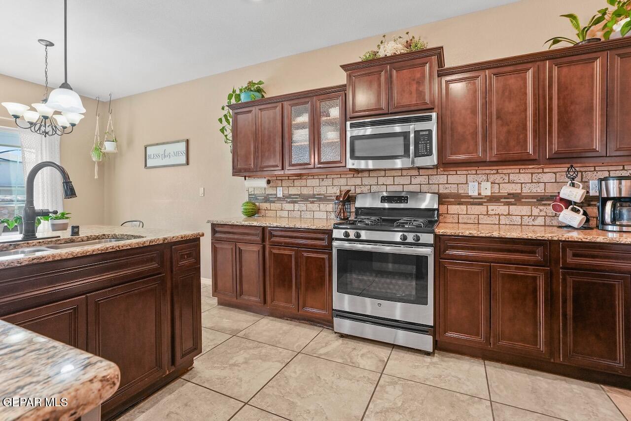 Property Photo: 14648 Randall Cunningham TX 79938