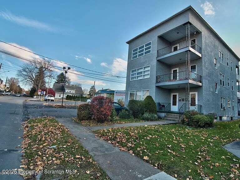 Property Photo: 116 Cherry Street PA 18512