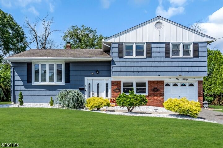 130 Evans Dr  Manville Boro NJ 08835 photo