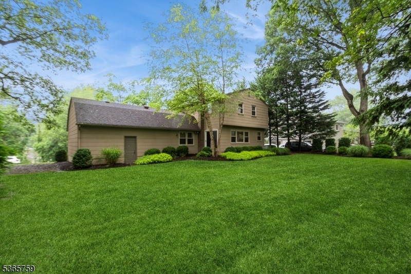 Property Photo: 19 Trombley Dr NJ 07039