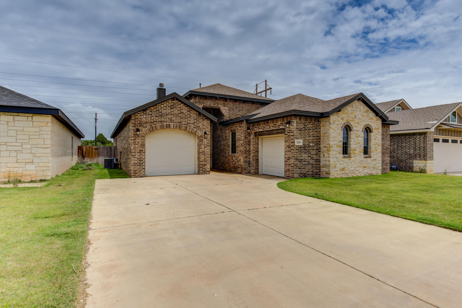 Property Photo:  1609 Quincy Avenue  TX 79416 