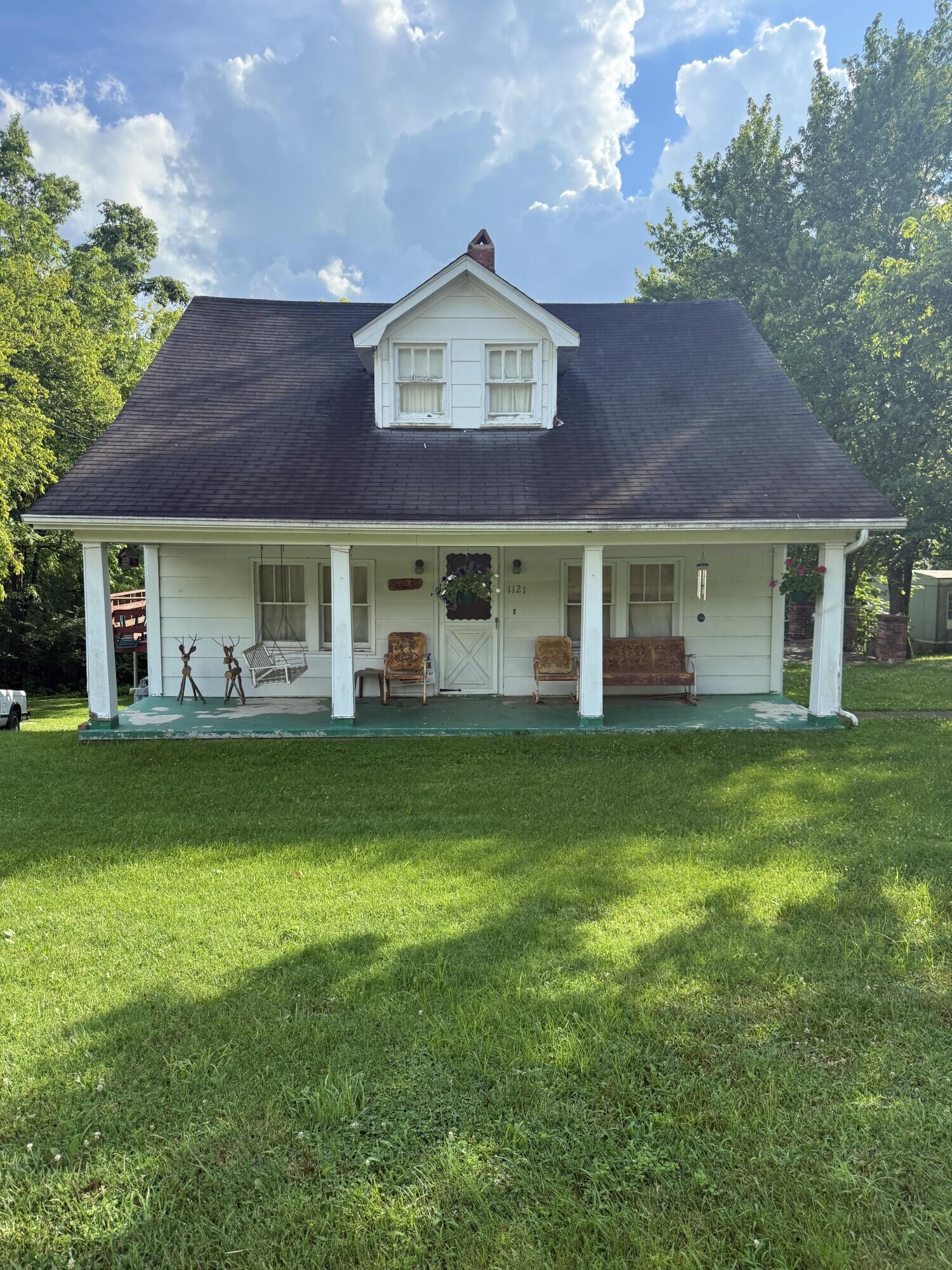 Property Photo:  1121 Winchester Road  KY 40336 