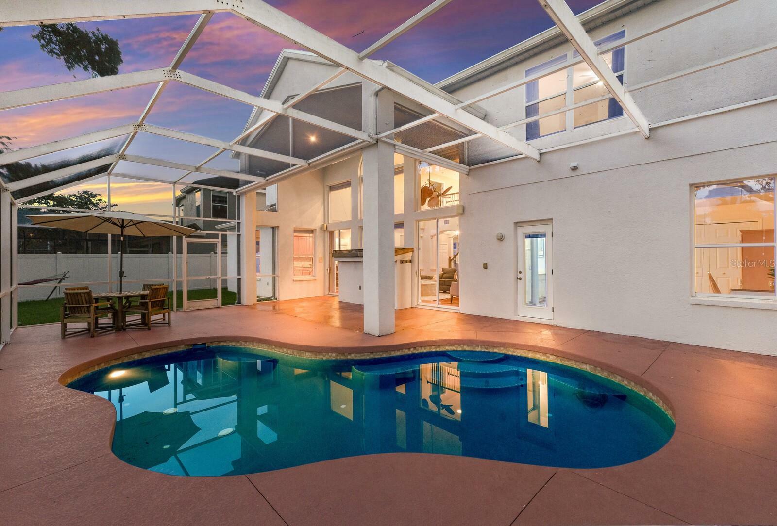 Property Photo: 4410 67th Avenue Circle E FL 34243