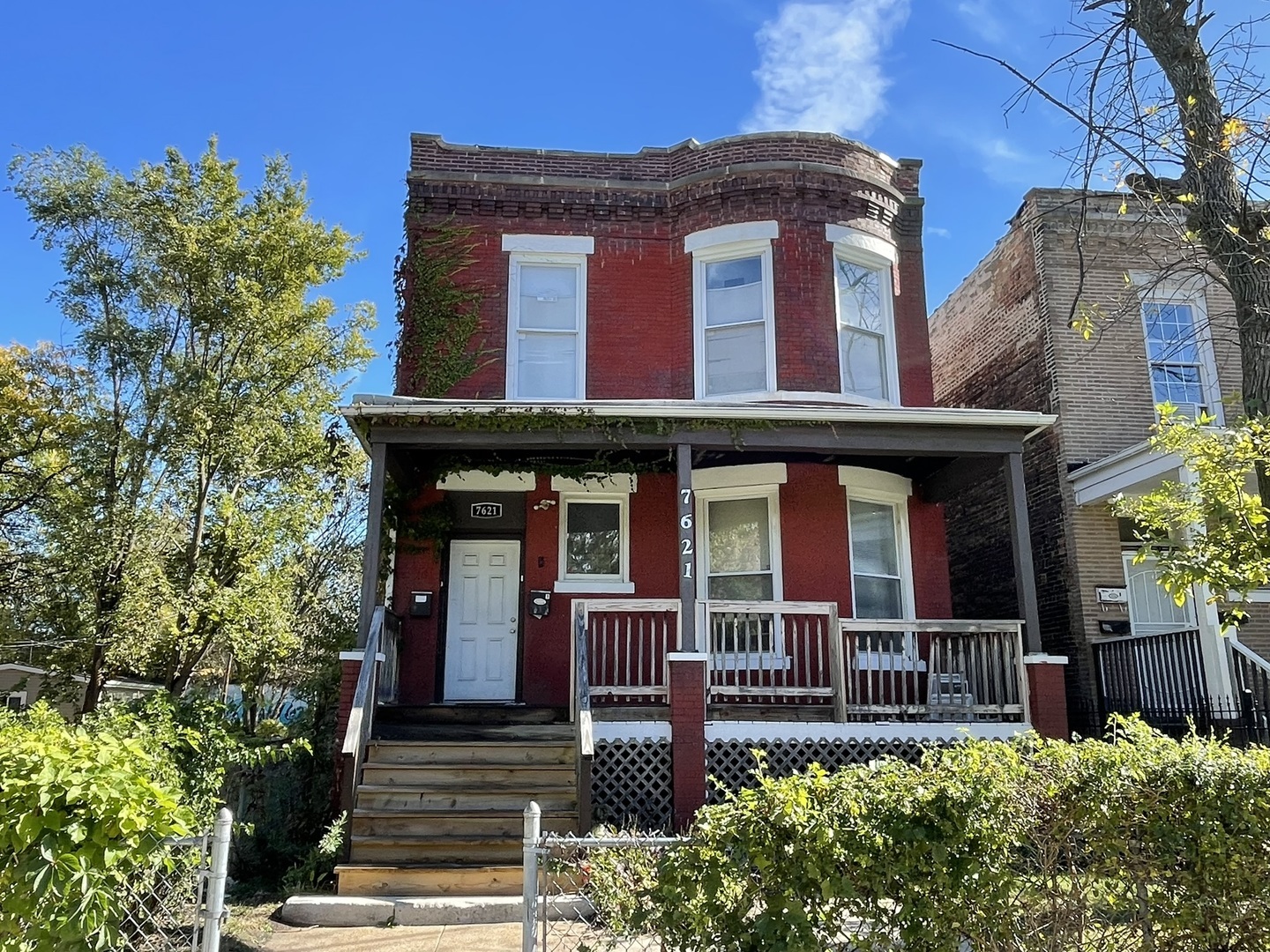 Property Photo: 7621 S Lowe Avenue IL 60620