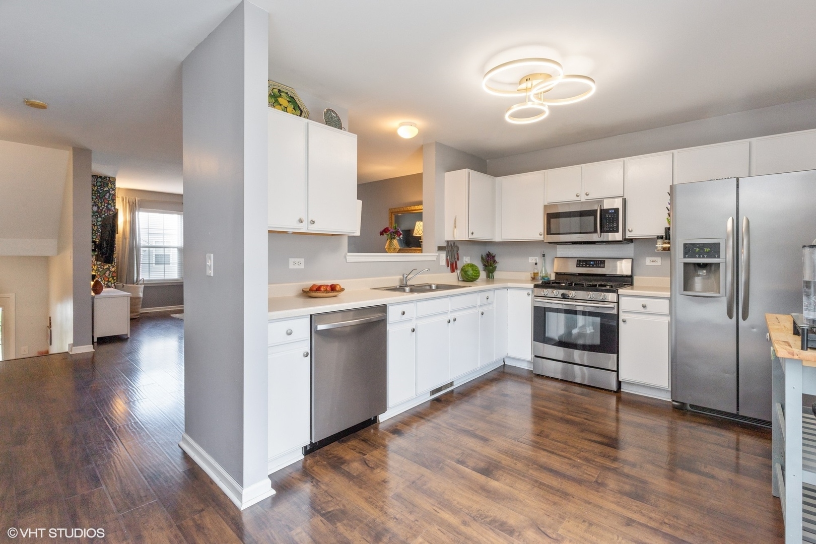Property Photo: 54 W Big Horn Drive IL 60073