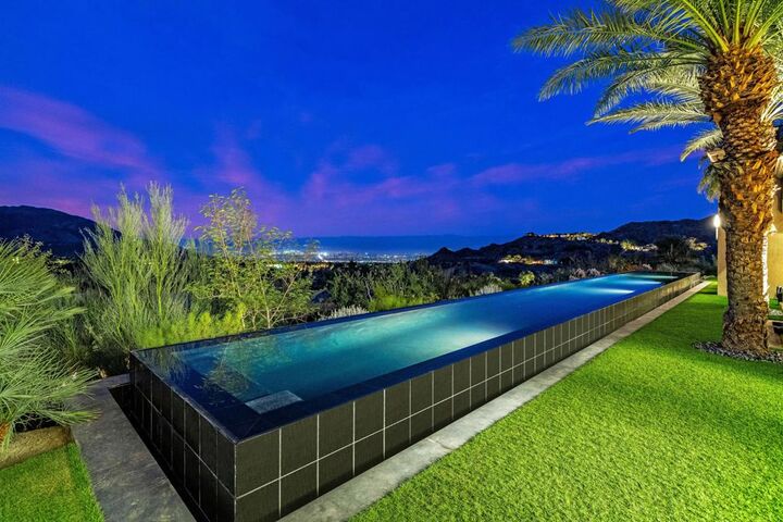 Property Photo:  613 Indian  CA 92260 