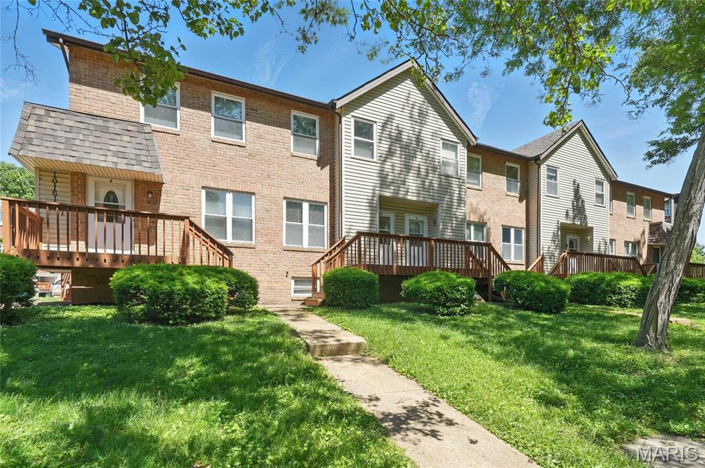 Property Photo: 10161 Squire Meadows Drive MO 63123