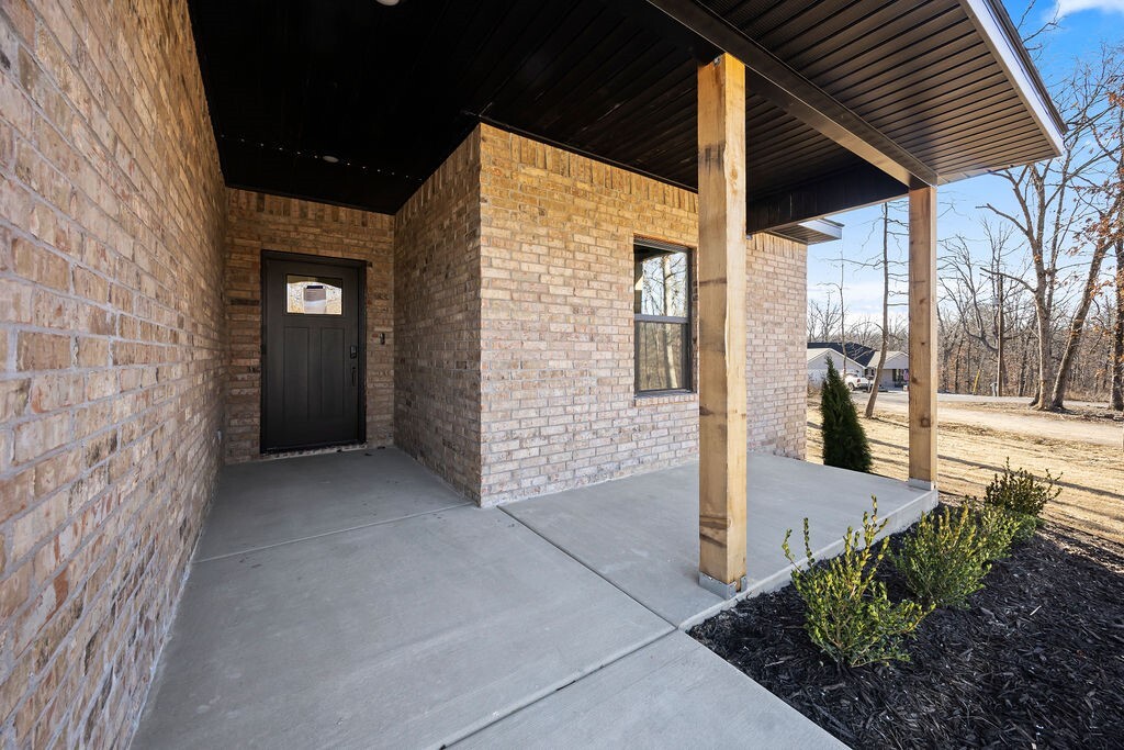 Property Photo: 3 Kelaen Circle AR 72715