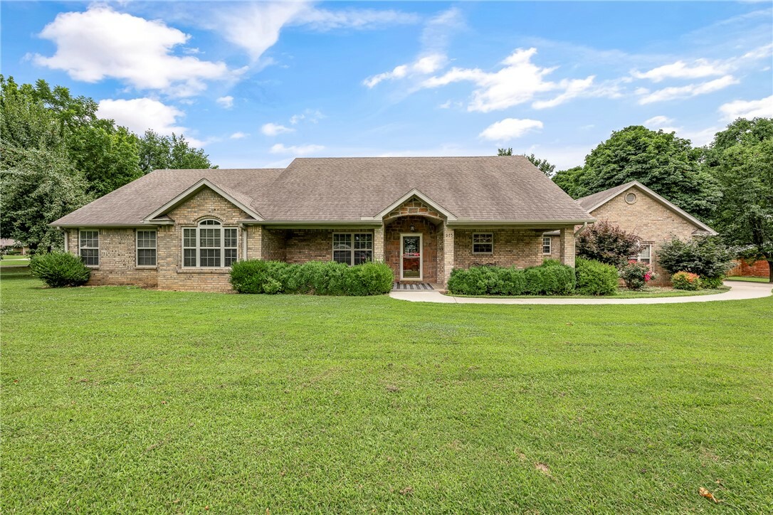 Property Photo: 515 Catlett Street AR 72753