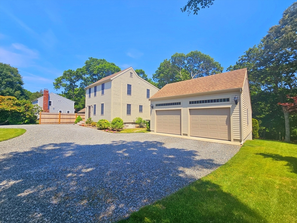 Property Photo:  12 Tree Top Ln  MA 02536 