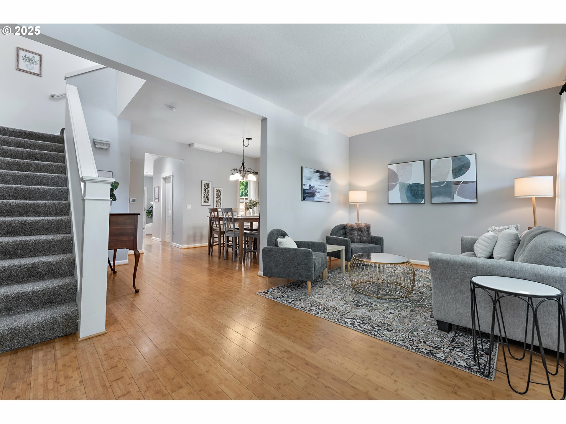 Property Photo: 628 1st St OR 97034