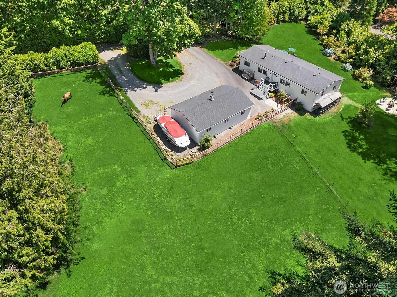 Property Photo: 25215 NE 52nd Place WA 98053
