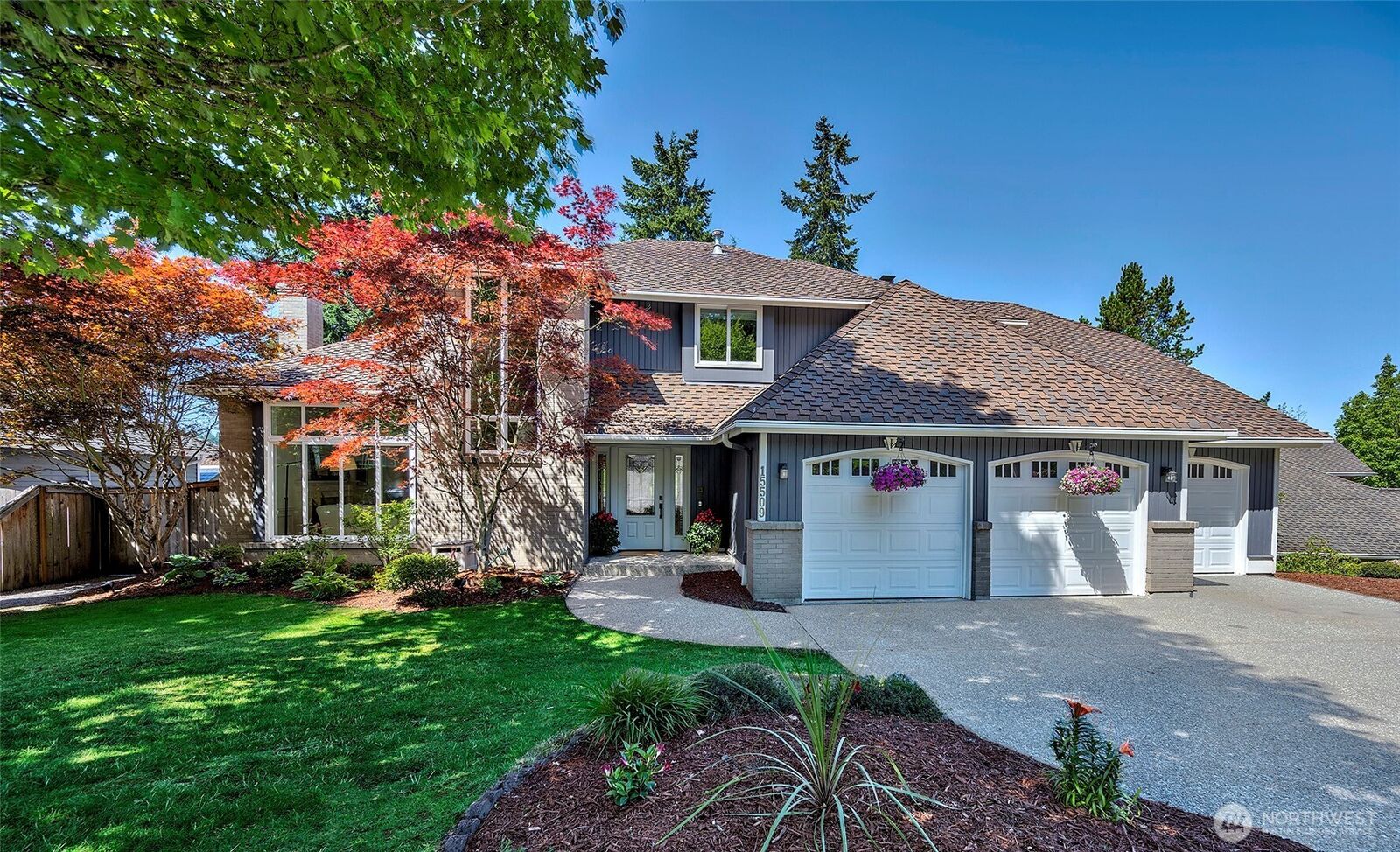Property Photo: 15509 102nd Avenue NE WA 98011