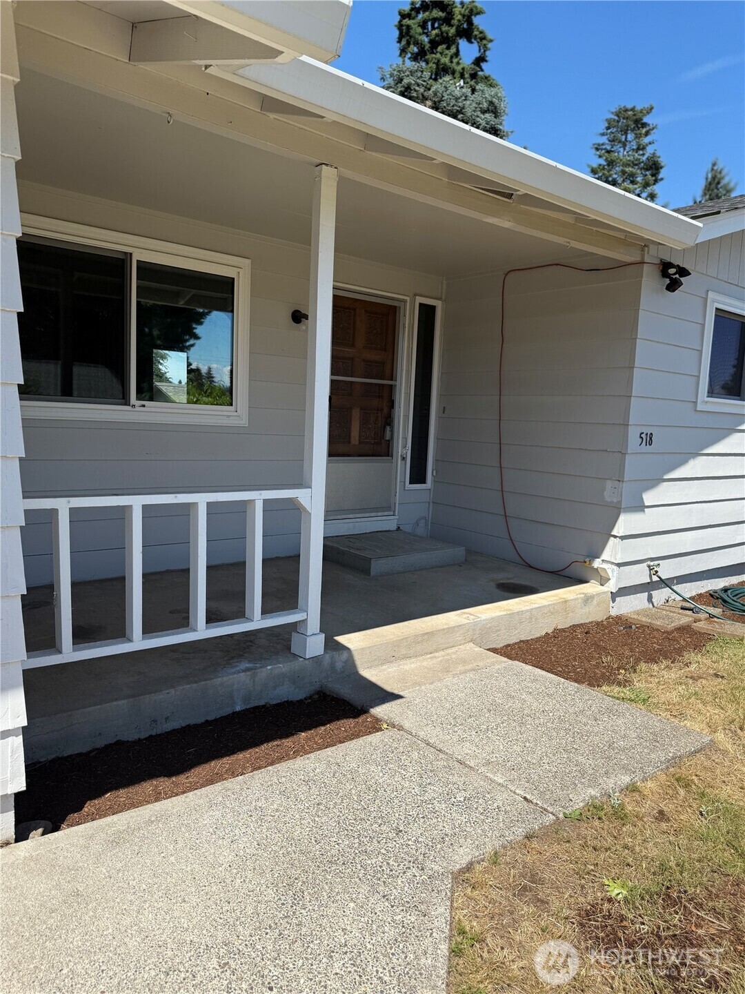Property Photo: 518 NW 94th Street WA 98665