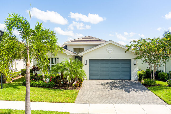 11377 SW Willow Lane  Port Saint Lucie FL 34987 photo