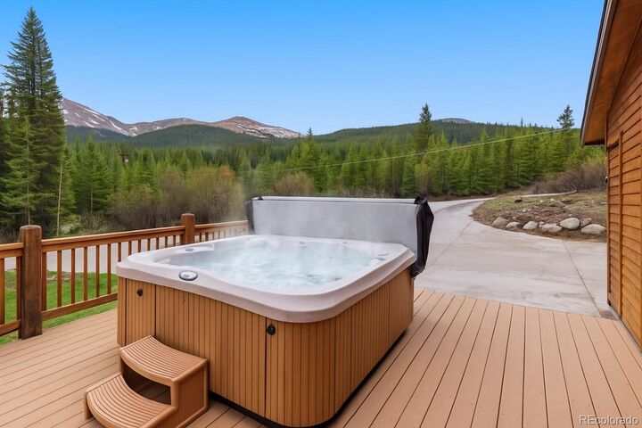 Property Photo:  27 Tordal Way  CO 80424 