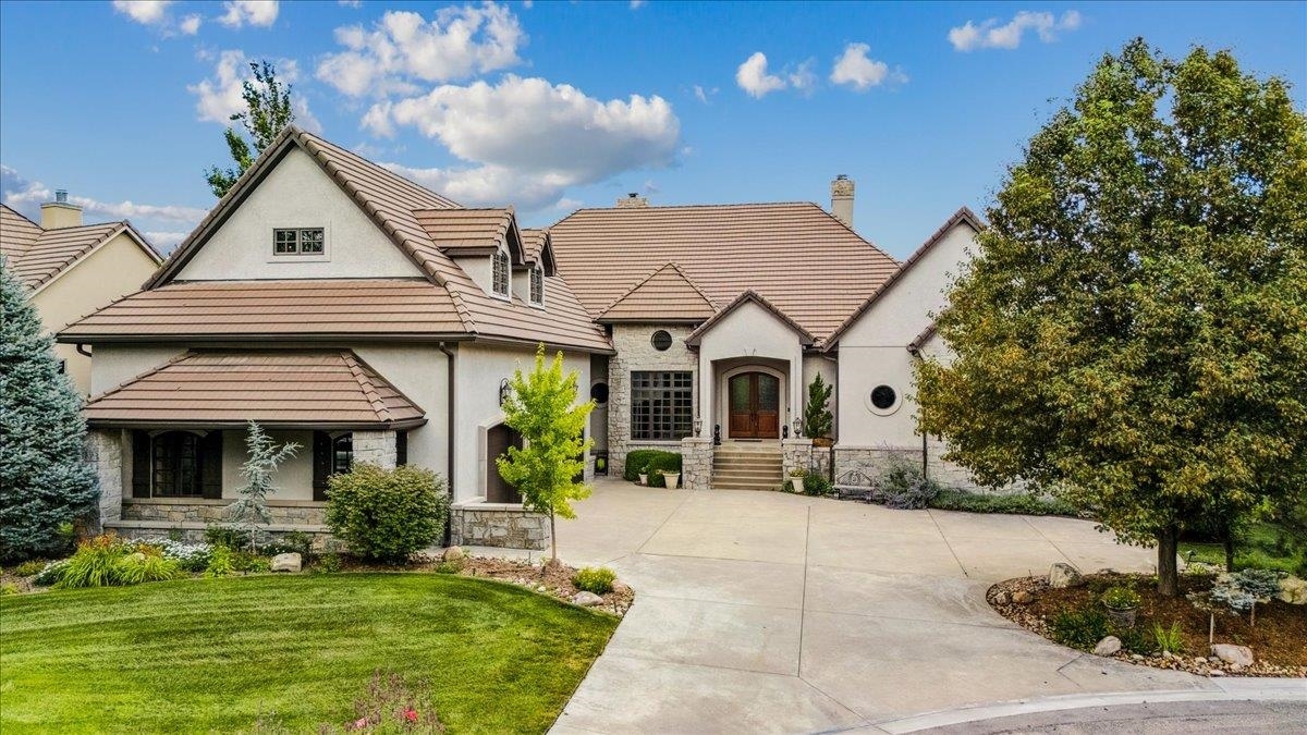 Property Photo: 115 E Pine Meadow Ct KS 67002