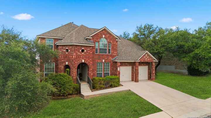Property Photo: 26015 Lookout Oaks TX 78260