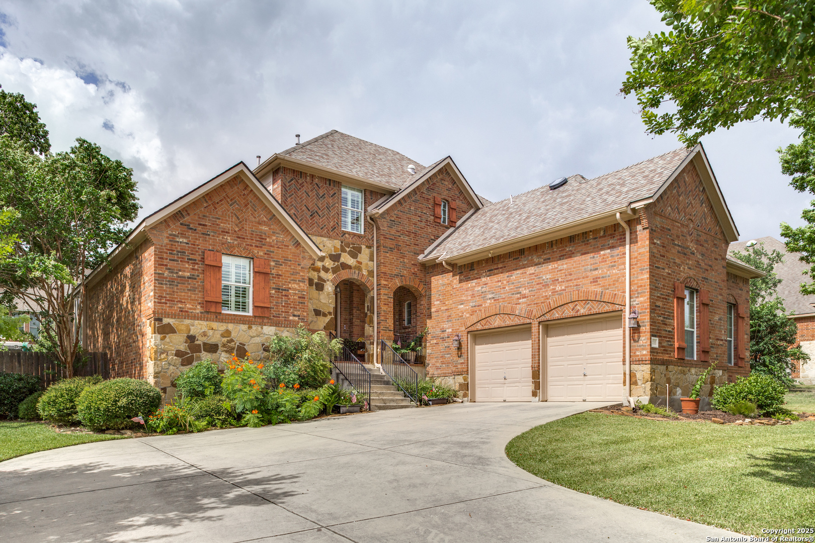 Property Photo: 203 Bushbuck Path TX 78258