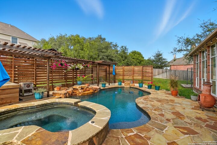 Property Photo:  203 Bushbuck Path  TX 78258 