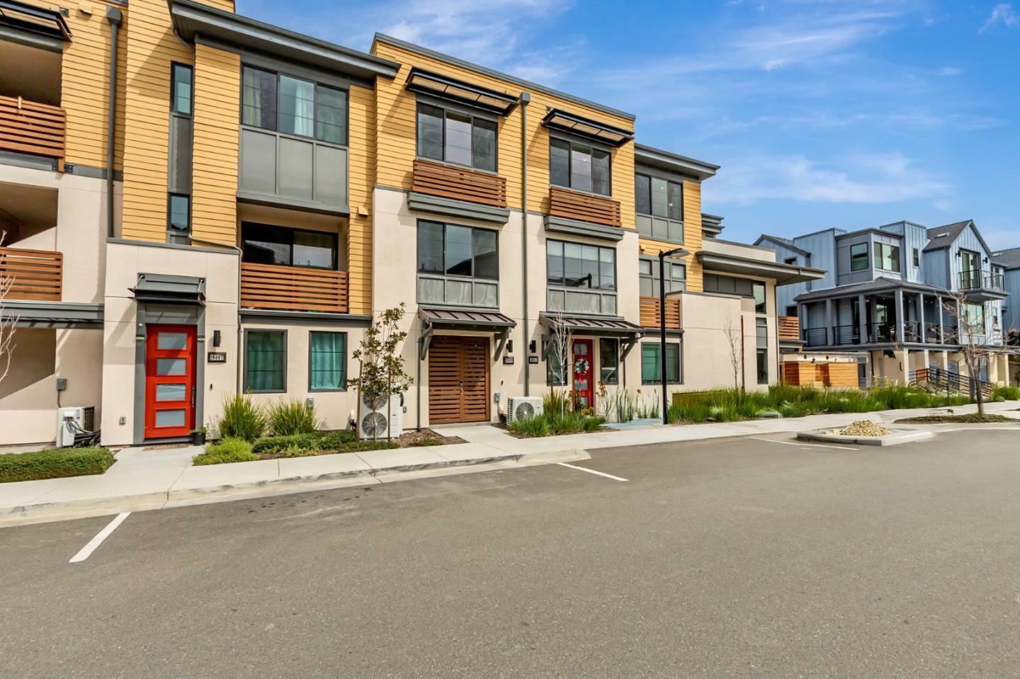 Property Photo: 16009 Bartlett Court CA 95032