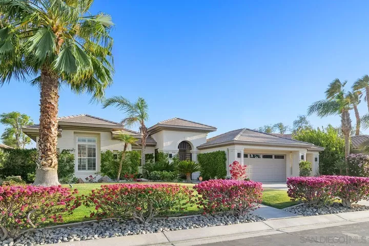 38 Calle Del Norte  Rancho Mirage CA 92270 photo