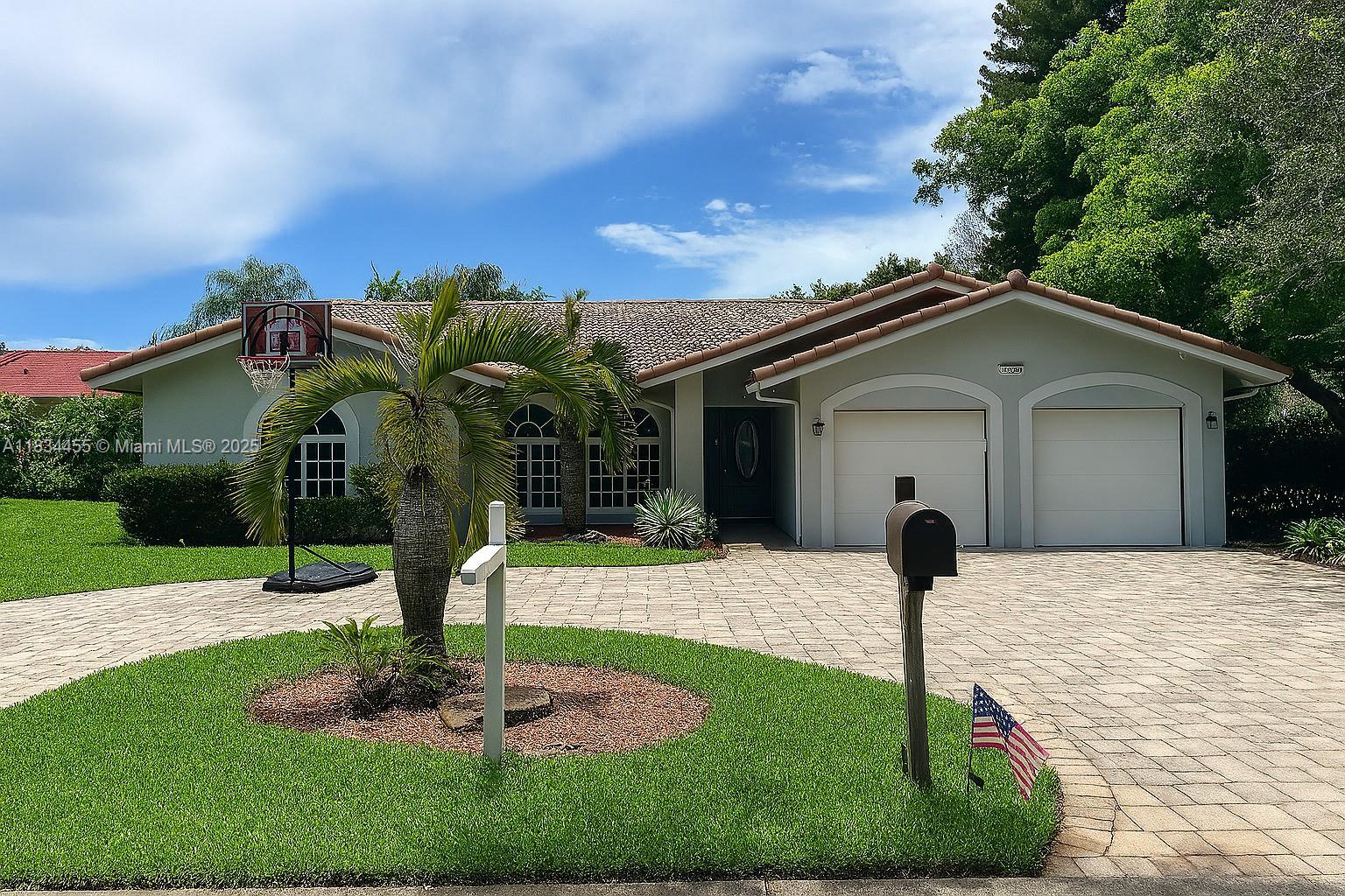 Property Photo: 8140 NW 50th Street FL 33067