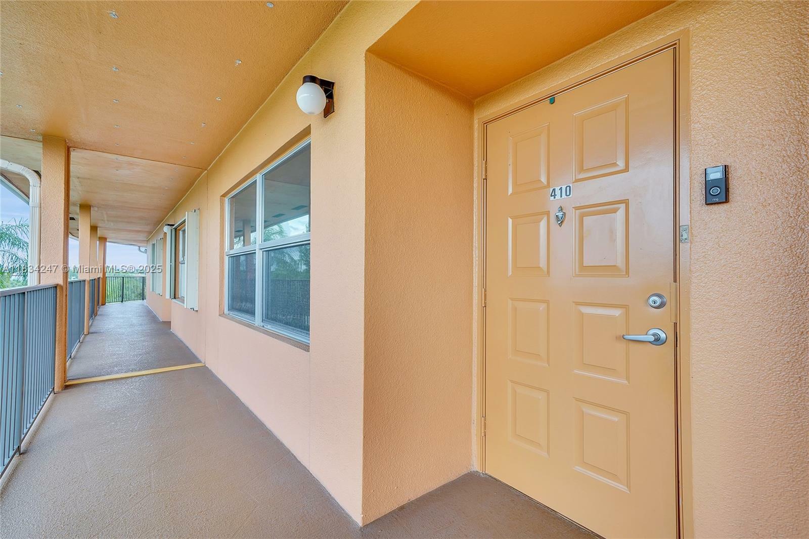 Property Photo: 571 SW 142nd Ave 410O FL 33027