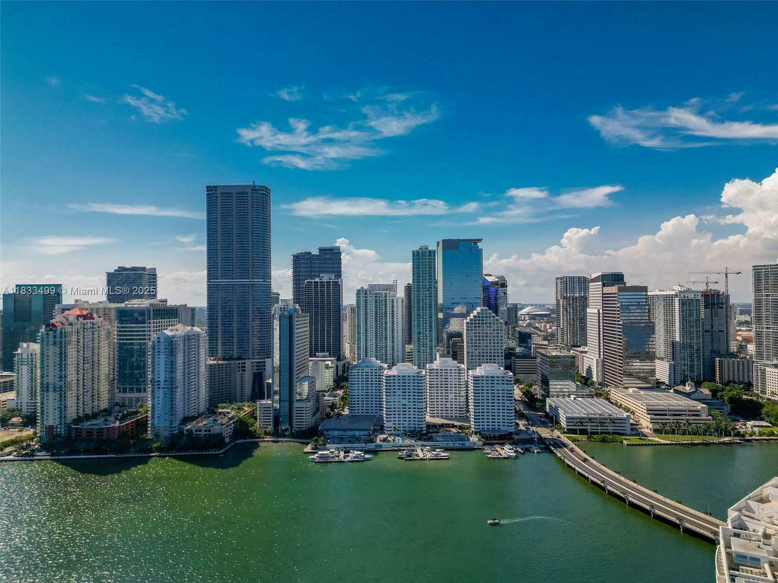 Property Photo: 951 Brickell Ave 3505 FL 33131