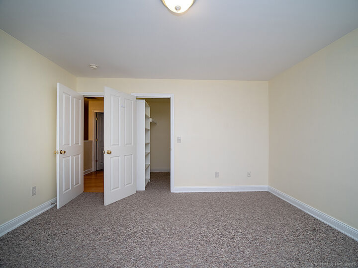 128 Briar Lane 128  Norwich CT 06360 photo