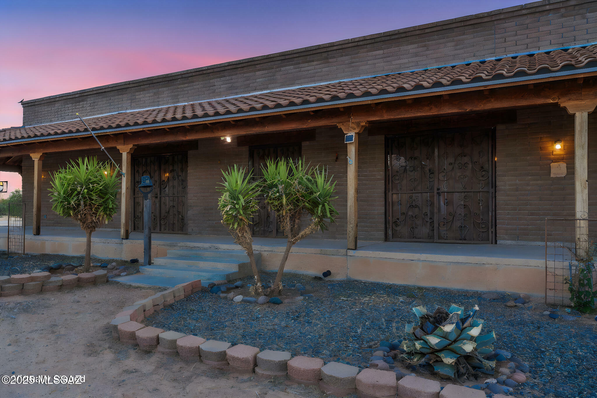 Property Photo: 12755 W Bristolwood Lane AZ 85735